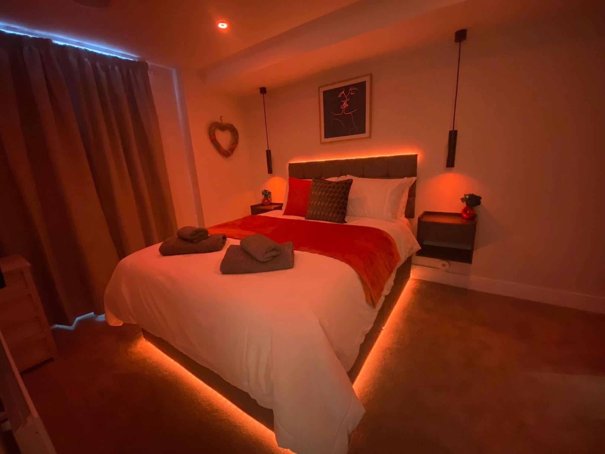 Luxury 1 Bedroom Apartment - Rock Mill 14 Stony Middleton 外观 照片
